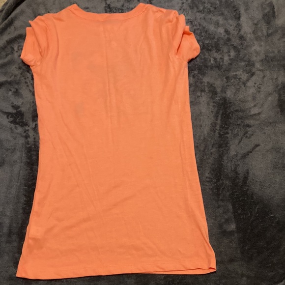 Free State Roses Graphic T-shirt - Picture 2 of 2